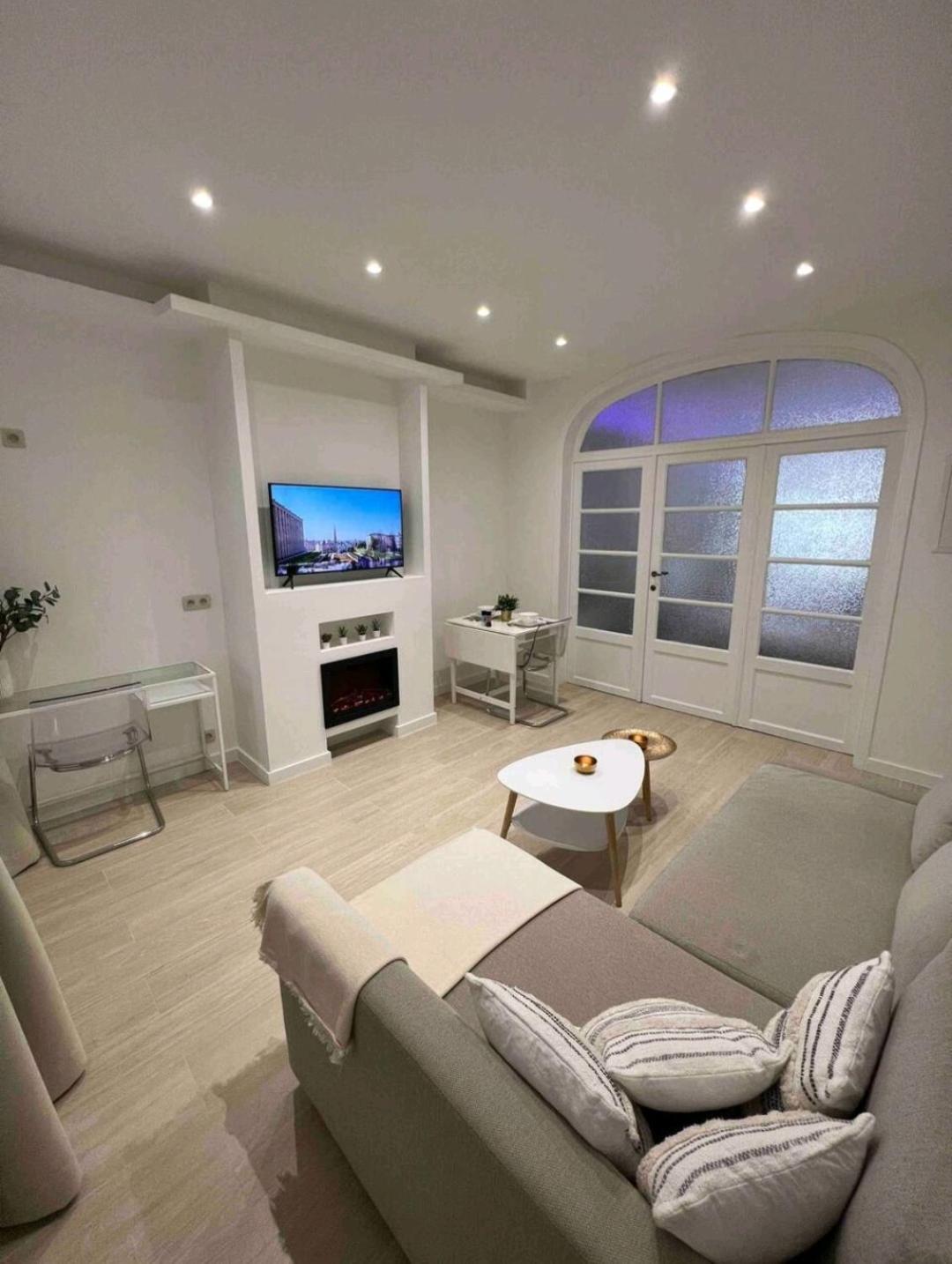 Sublime Appartement Calme Cosy & Jacuzzi Bruselas Exterior foto